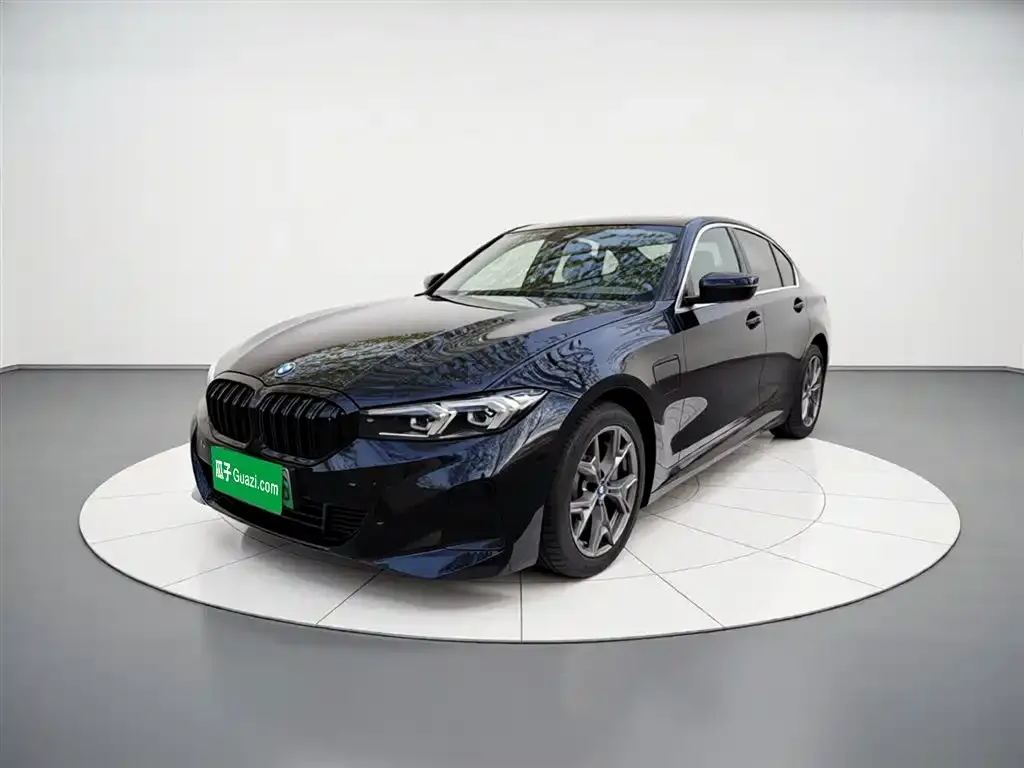 BMW i3 — фото 1