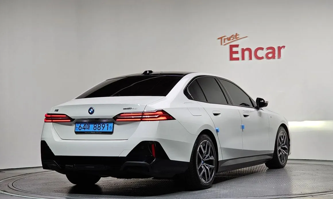 BMW i5 — фото 4