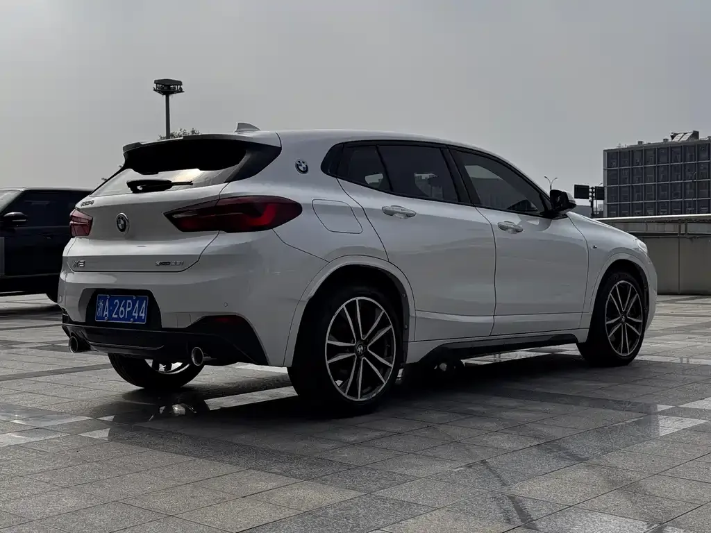 BMW X2 — фото 5