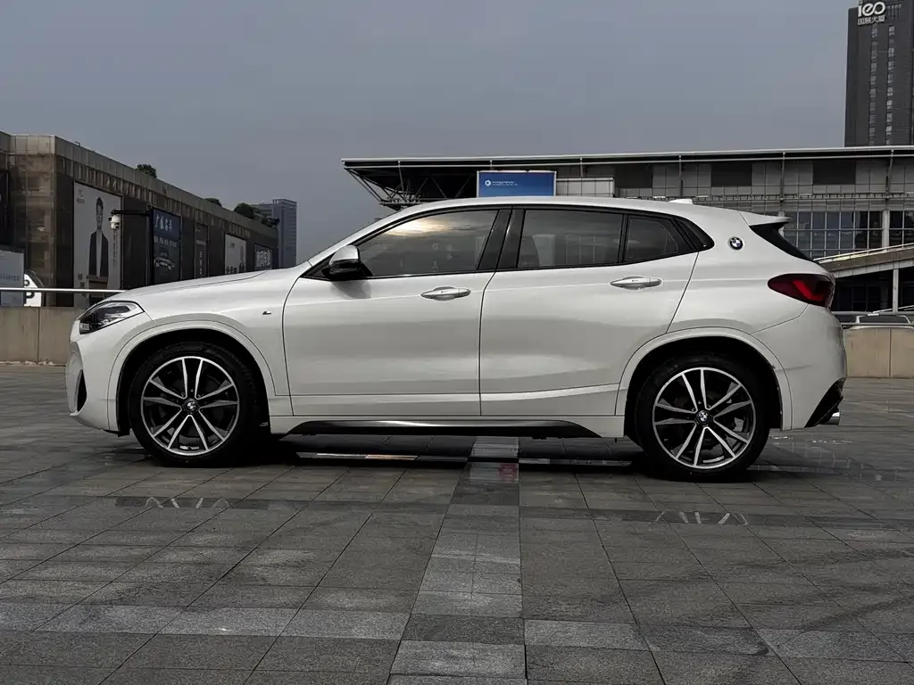 BMW X2 — фото 3