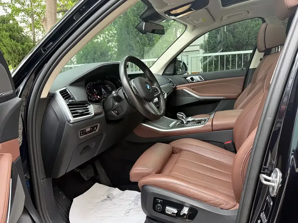 BMW X5 (Import) — фото 3