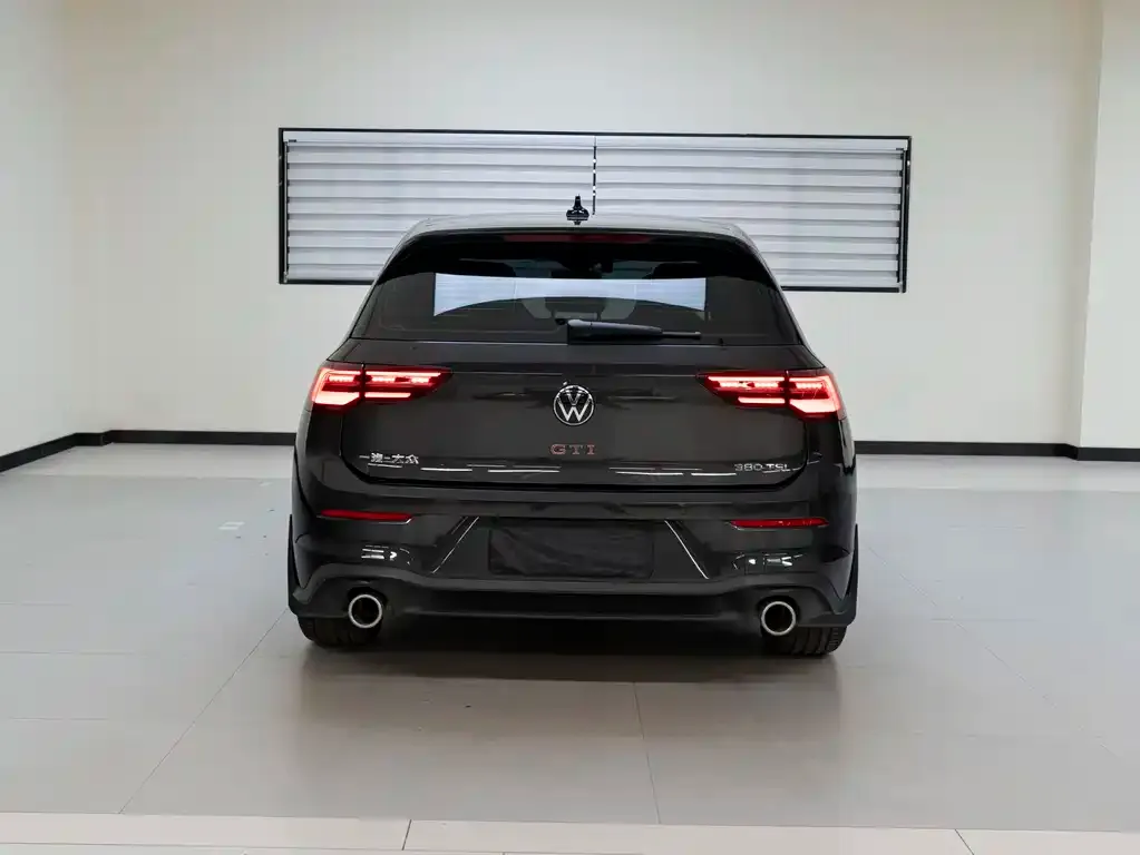 Volkswagen Golf GTI — фото 2
