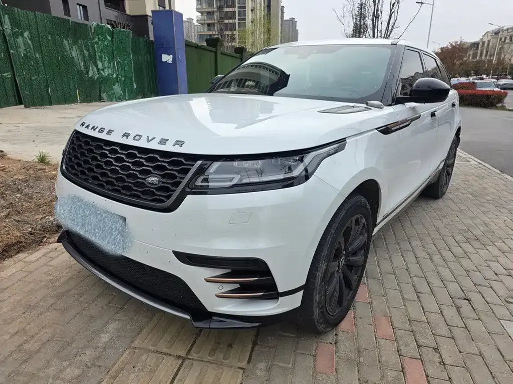 Land Rover Velar — фото 1