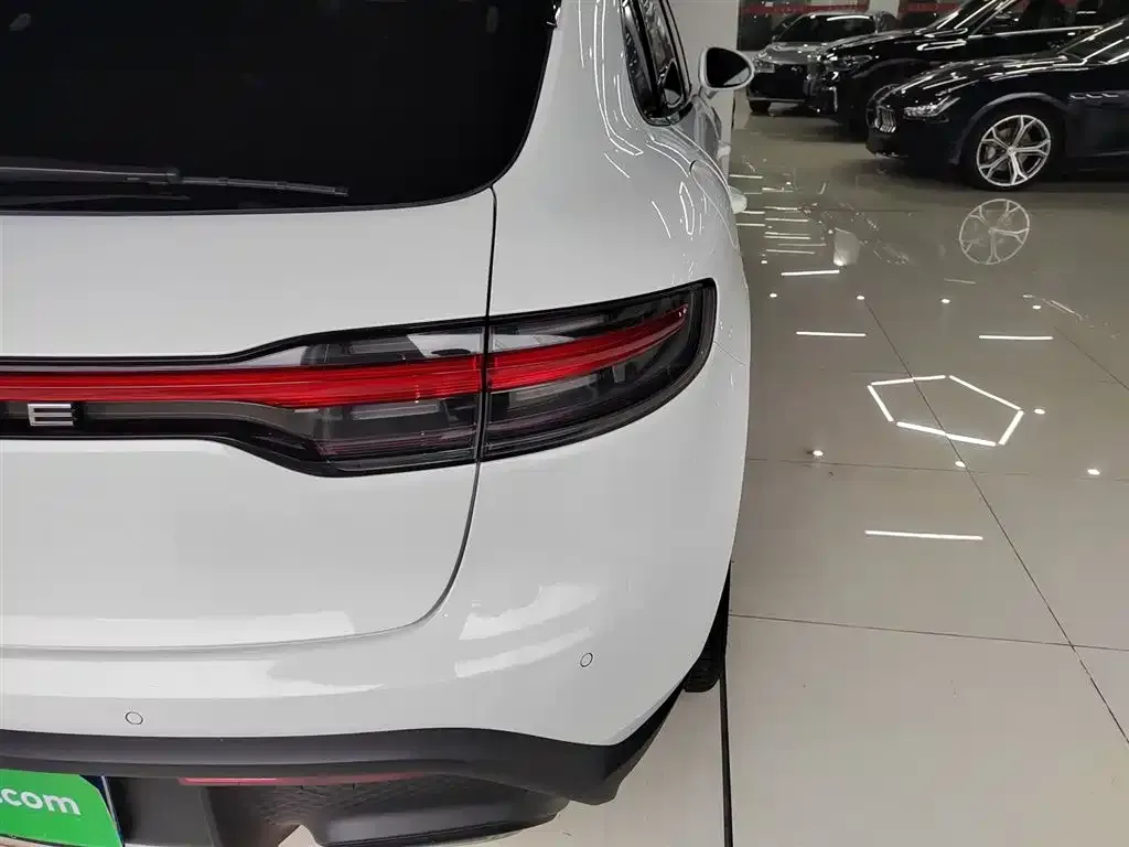Porsche Macan — фото 2