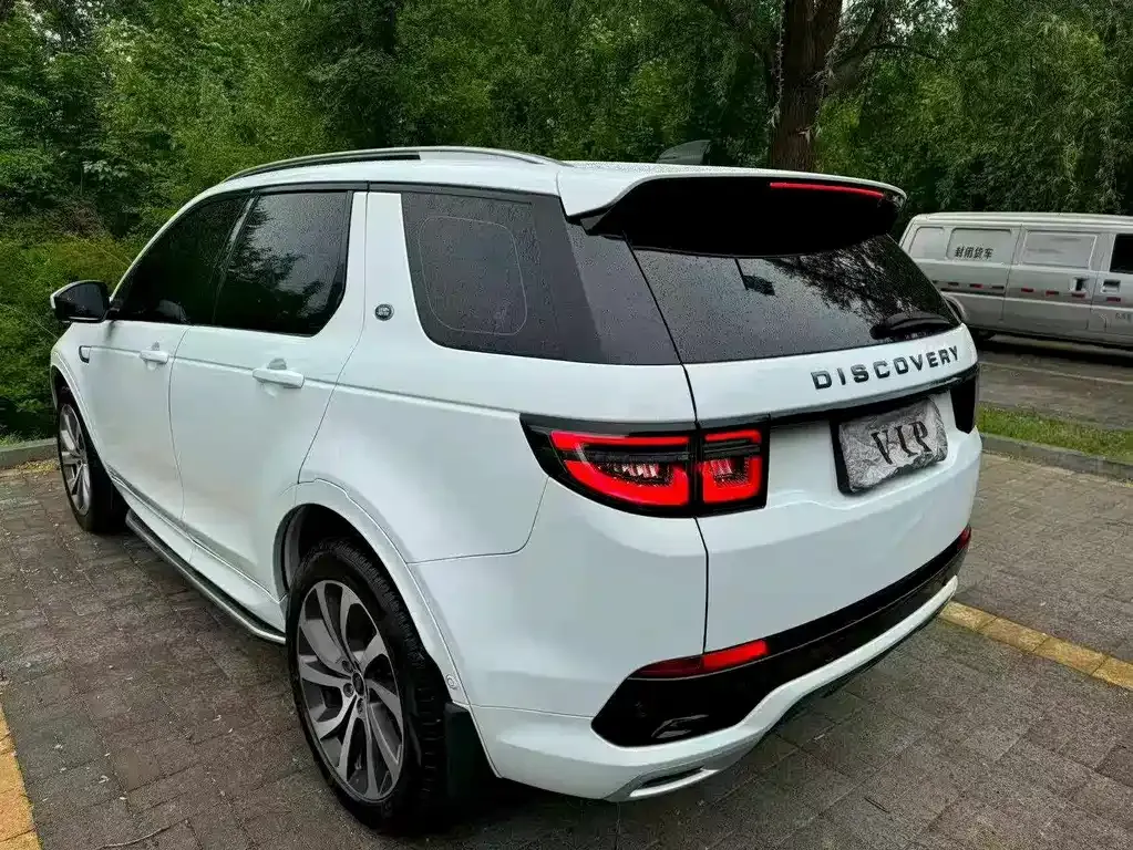 Land Rover Discovery Sport — фото 9