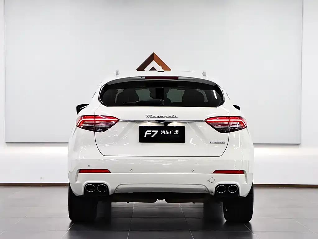 Maserati Levante — фото 2