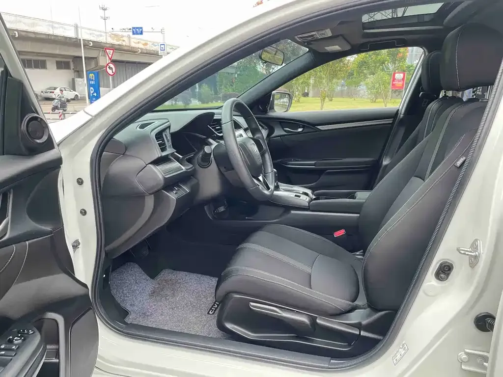 Honda Civic — фото 3