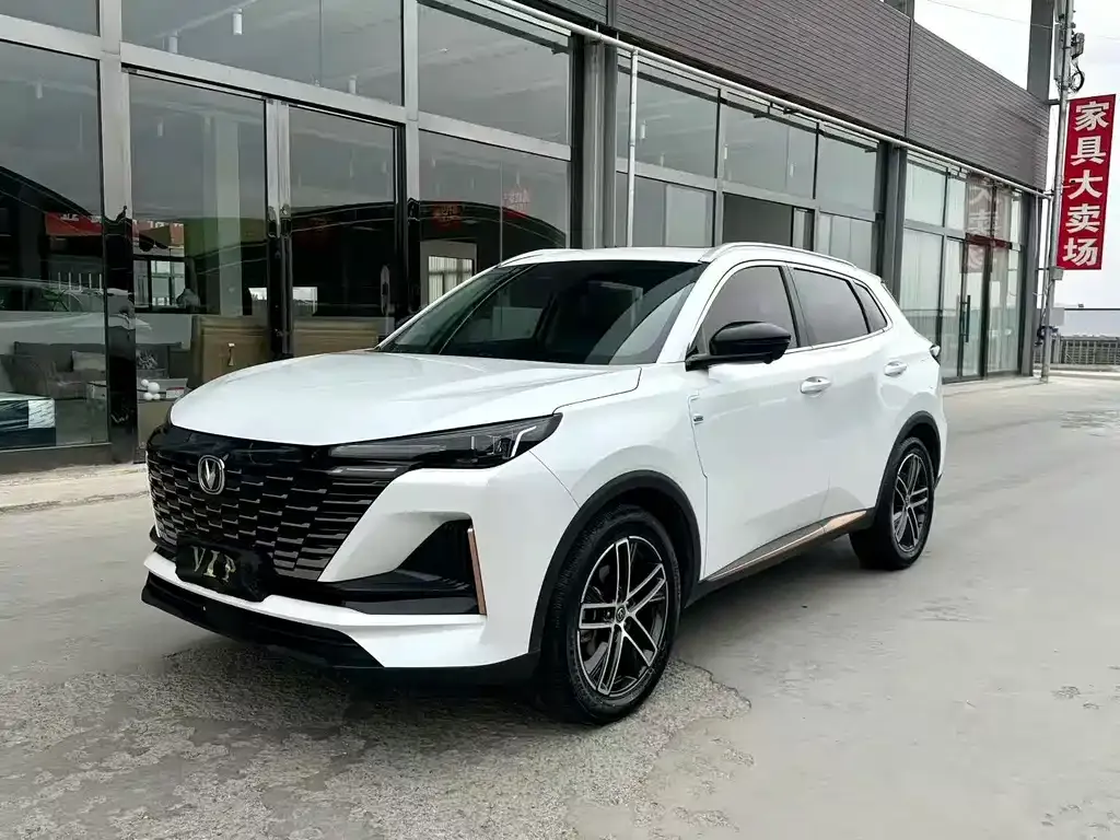 Changan CS55PLUS — фото 1