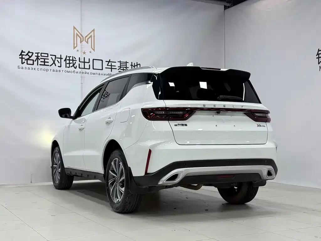 Geely Vision X6 — фото 3