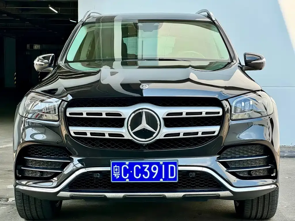 Mercedes-Benz GLS — фото 6