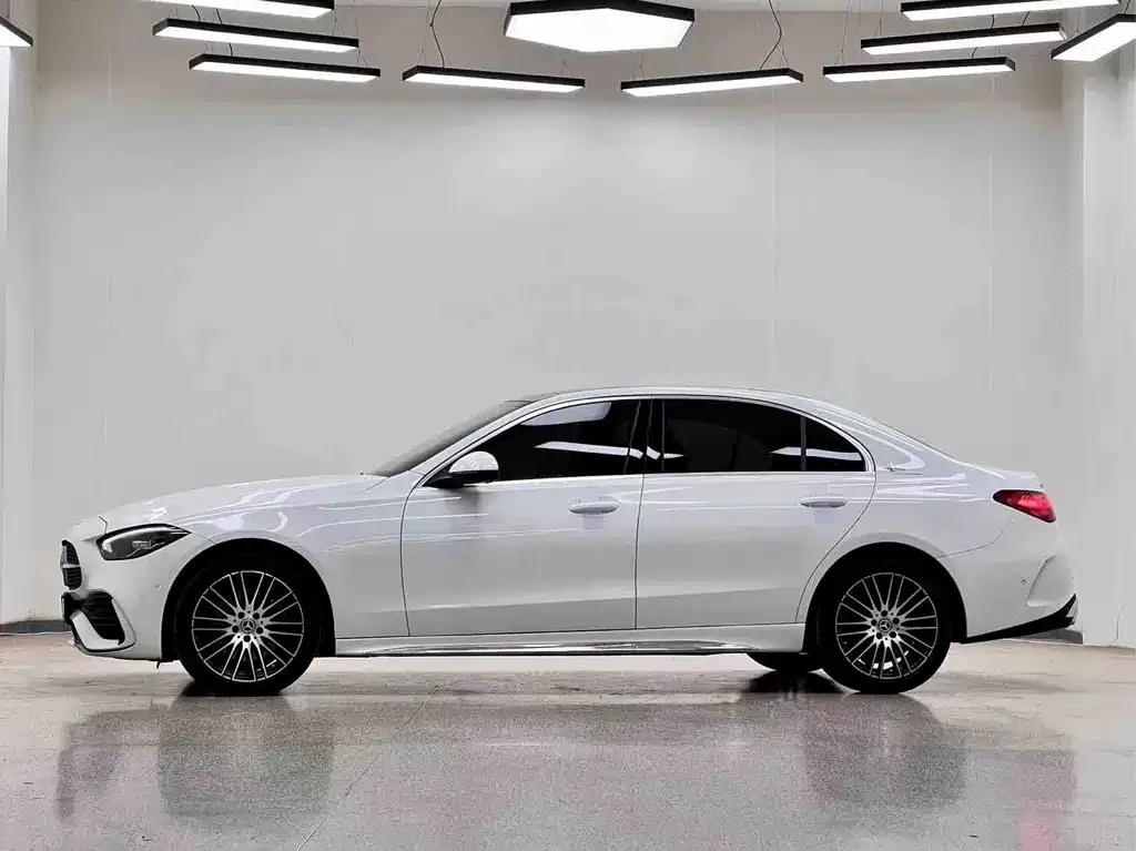 Mercedes-Benz C-Class — фото 2
