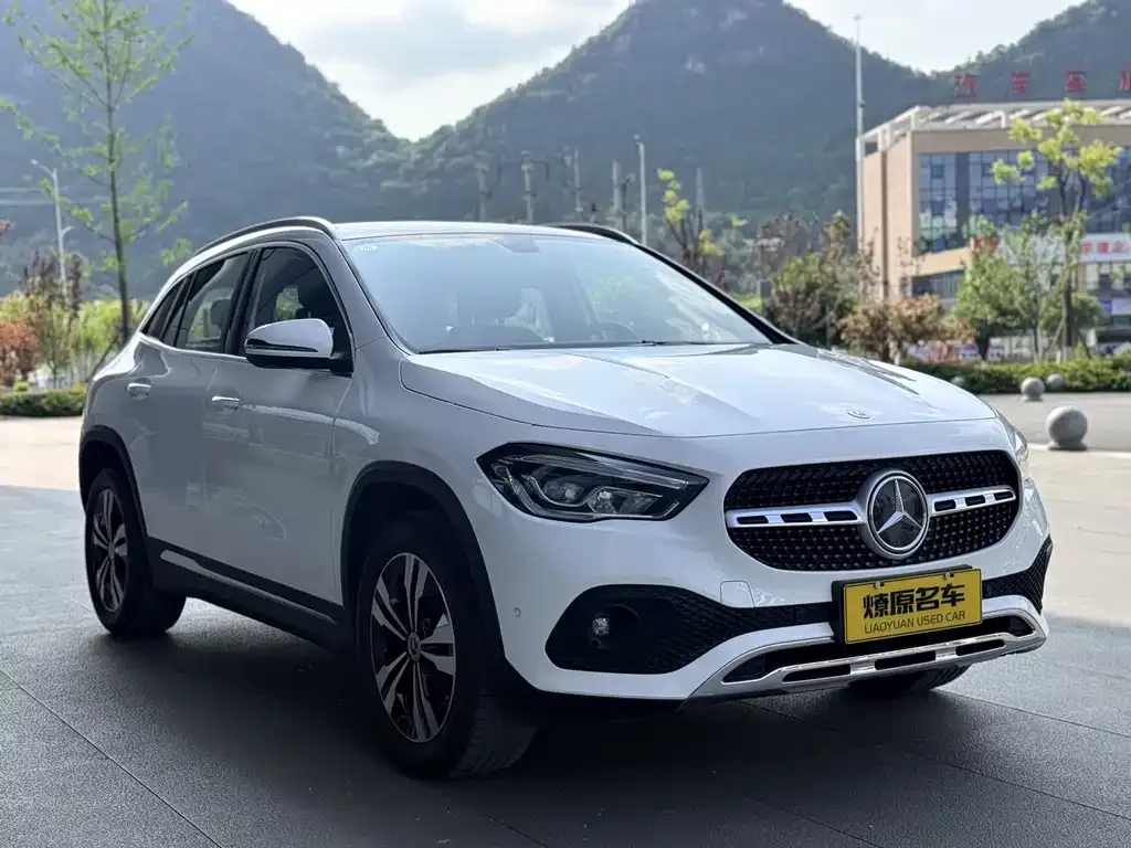 Mercedes-Benz GLA — фото 9