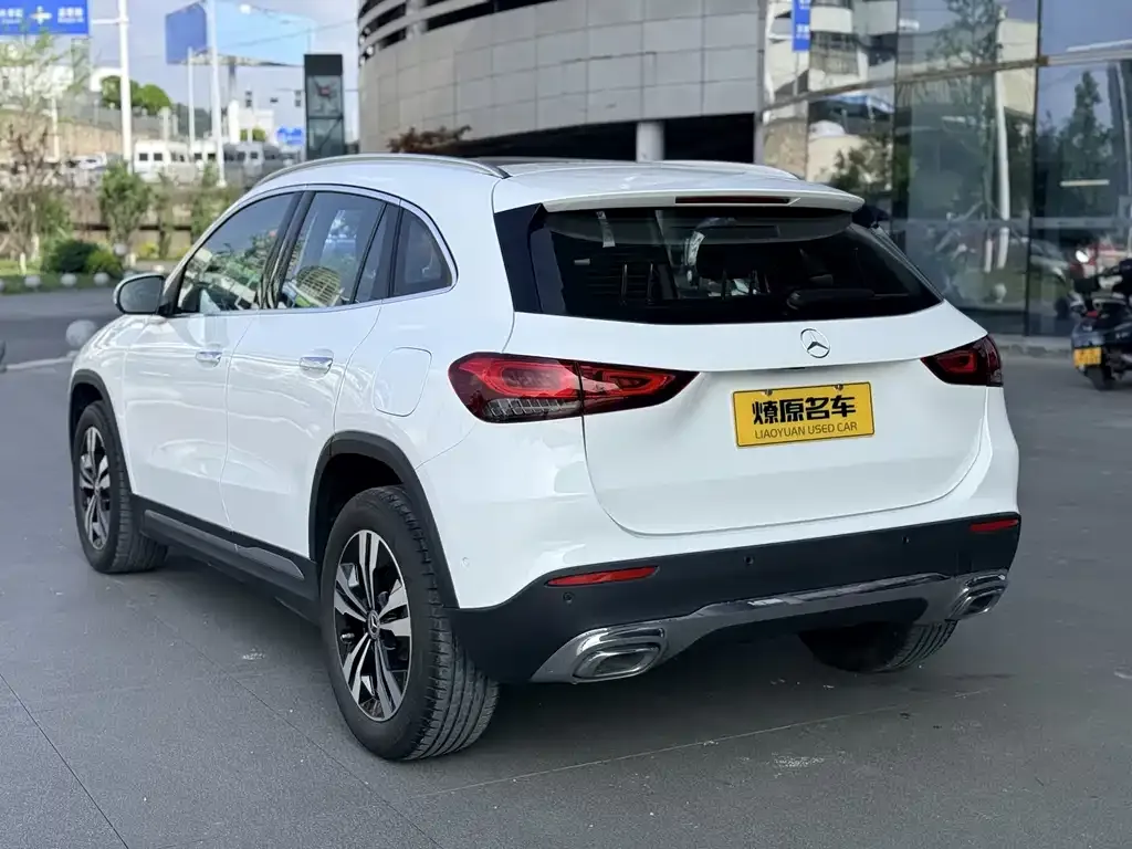 Mercedes-Benz GLA — фото 7