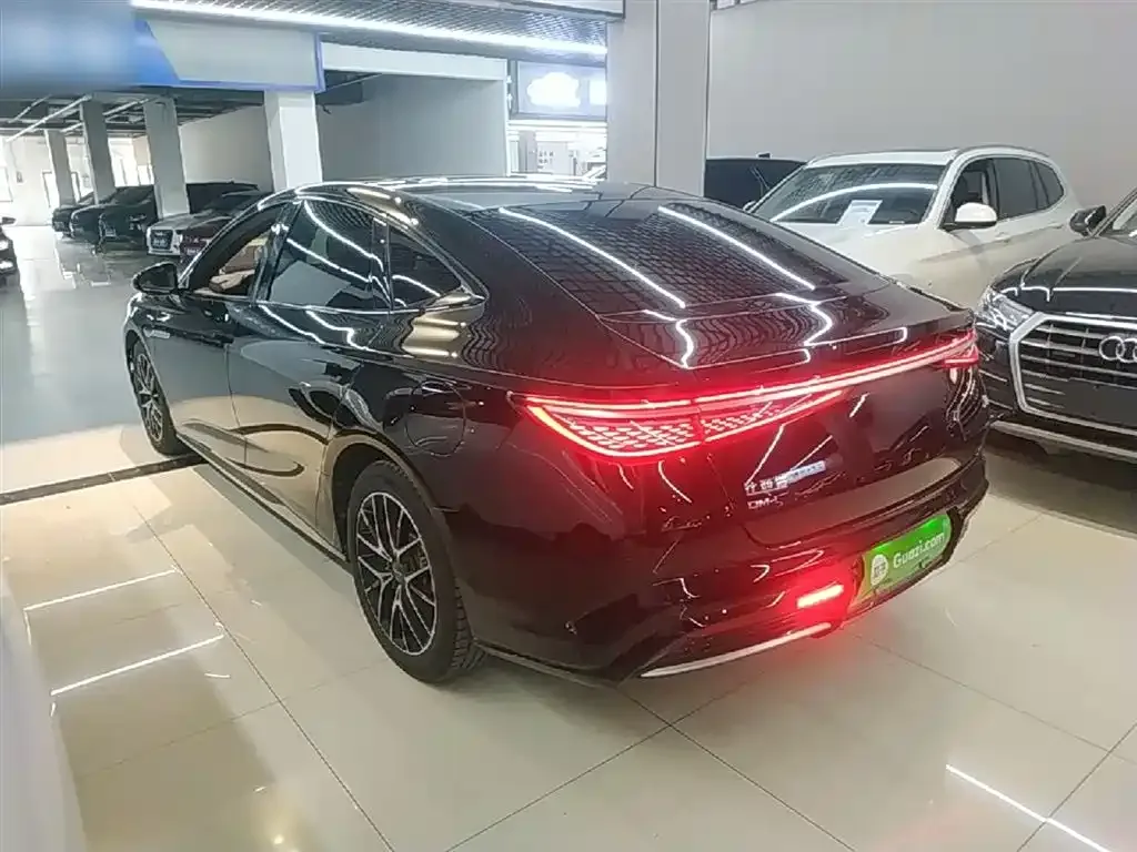 BYD Seal — фото 6