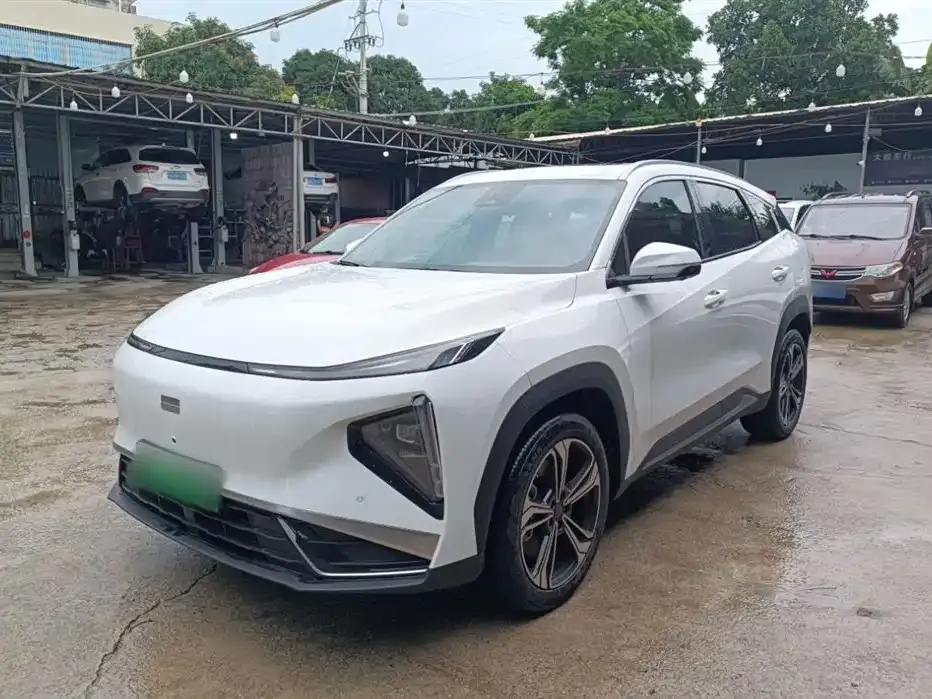 Geely Galaxy L7 — фото 10