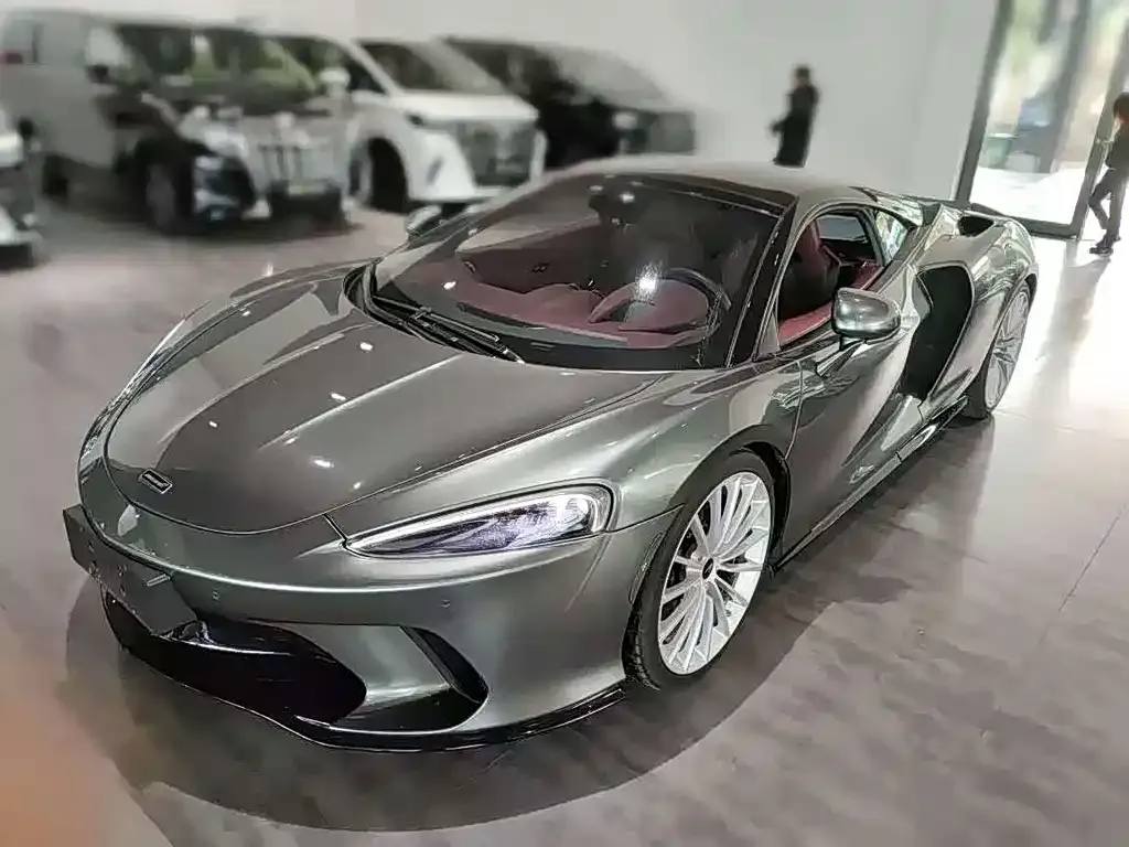 McLaren GT — фото 1