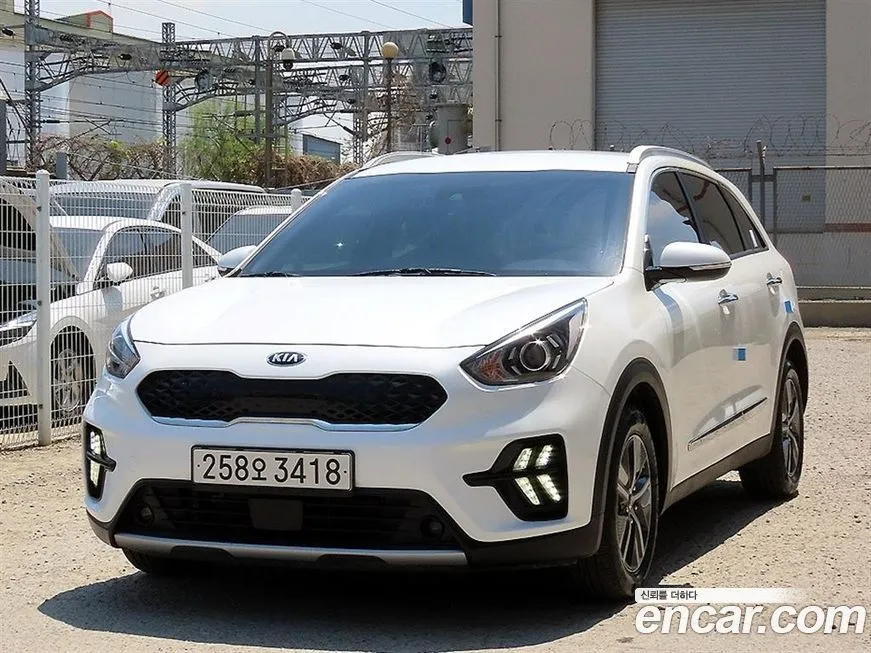 Kia Niro — фото 4