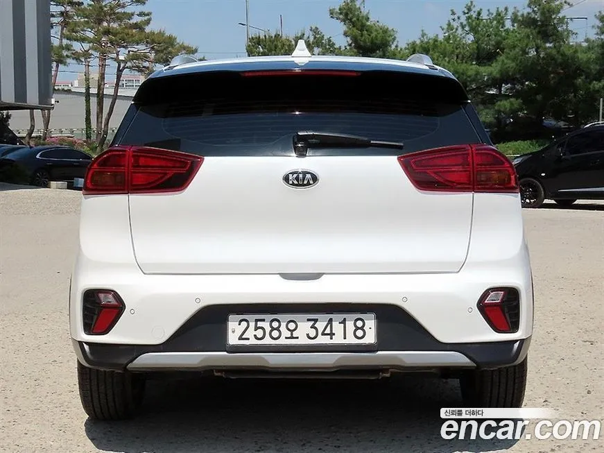 Kia Niro — фото 7