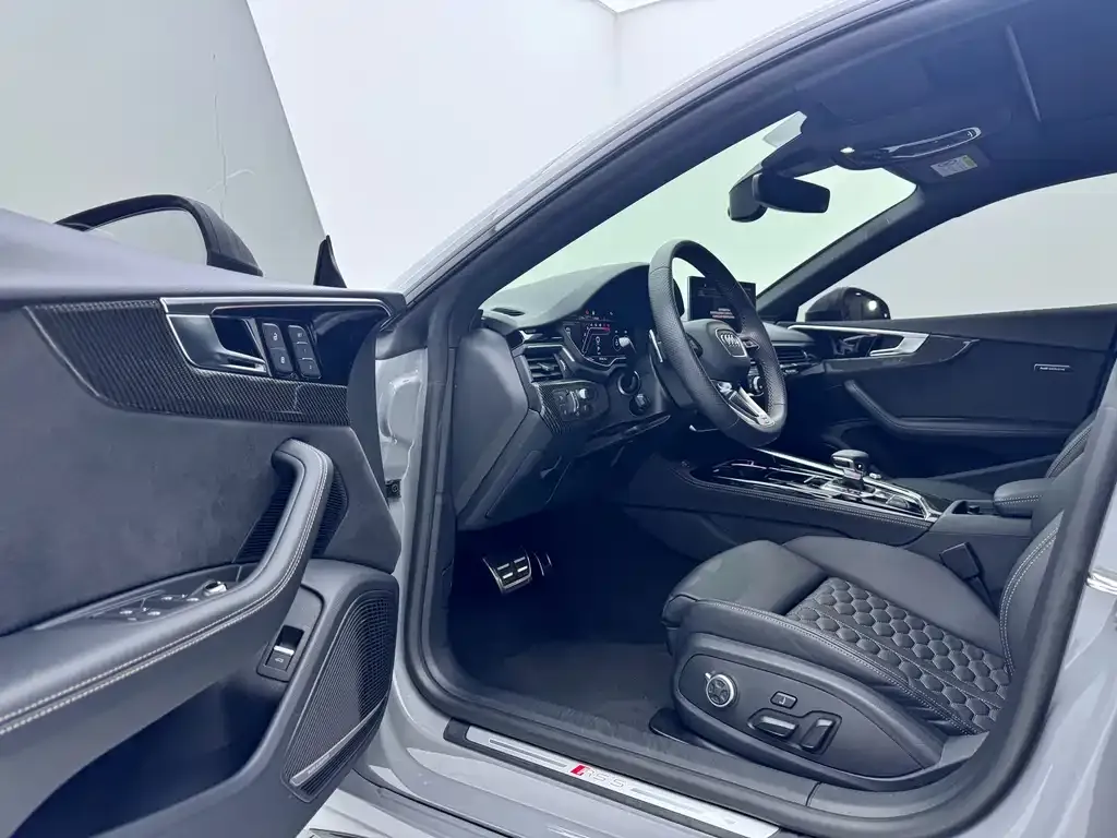 Audi RS 5 — фото 5