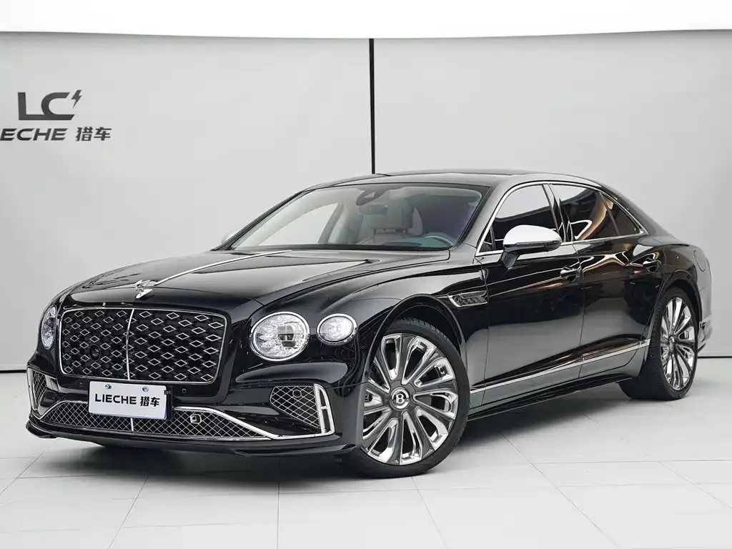 Bentley Flying Spur PHEV — фото 1
