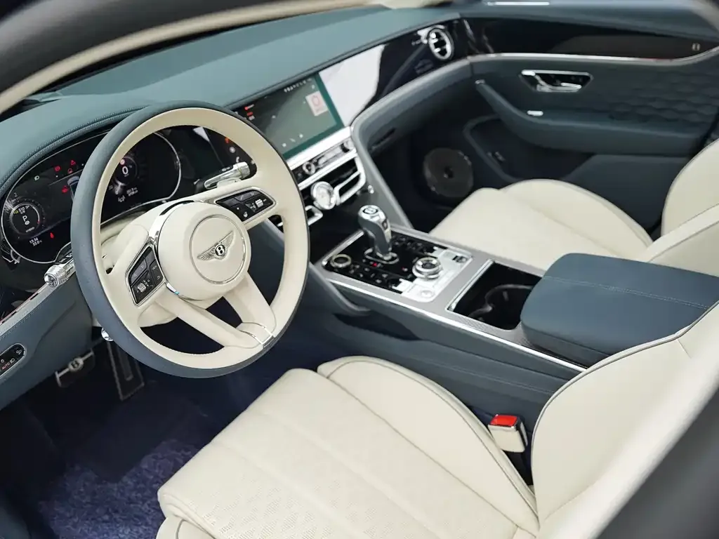 Bentley Flying Spur PHEV — фото 3