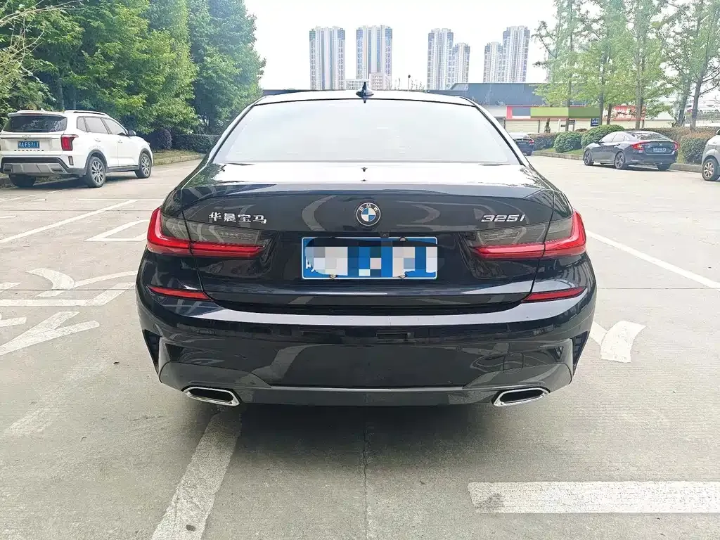 BMW 3 Series — фото 10