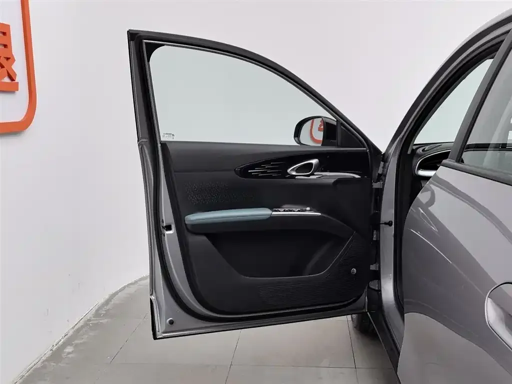 Geely Starburst — фото 2