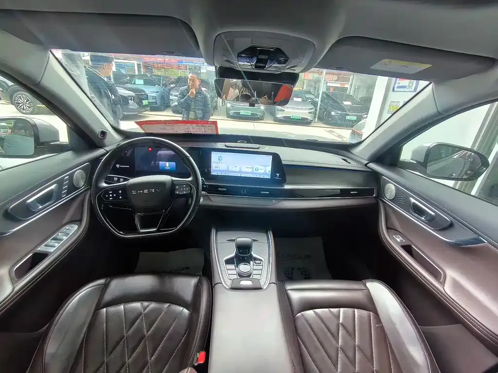 Chery Tiggo 8 PRO NEV — фото 3