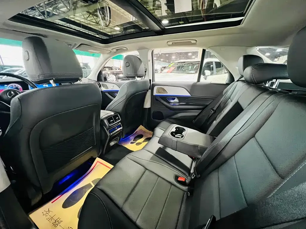 Mercedes-Benz GLE — фото 6