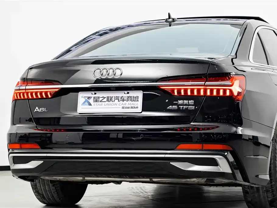 Audi A6L — фото 7
