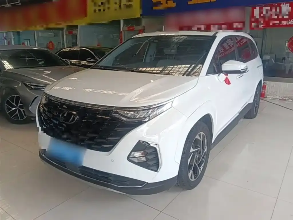 Hyundai Custo — фото 1