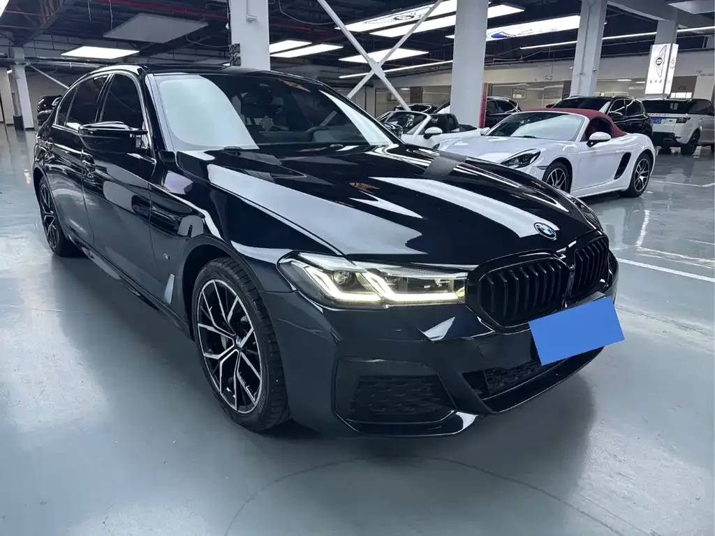 BMW 5 Series — фото 2