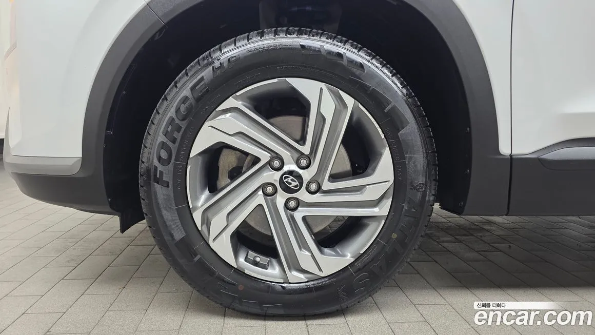 Hyundai Santafe — фото 6