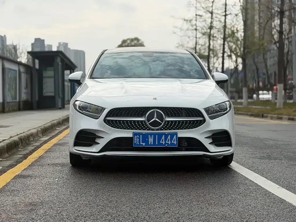 Mercedes-Benz A-Class — фото 8
