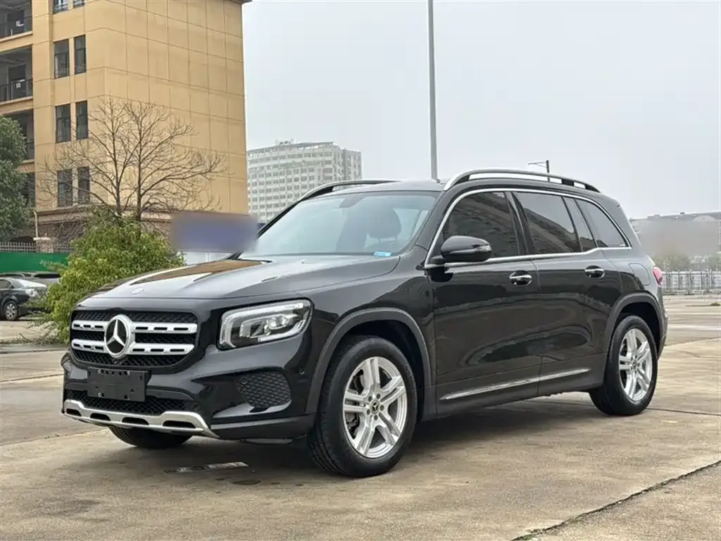 Mercedes-Benz GLB — фото 6