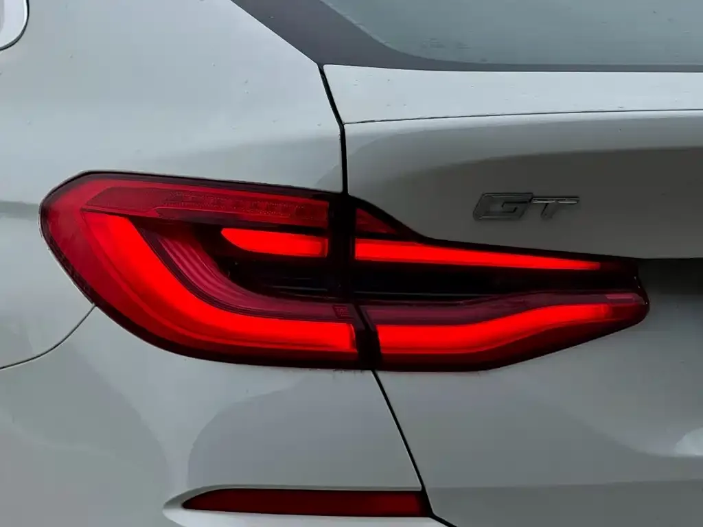 BMW 6 Series GT — фото 3