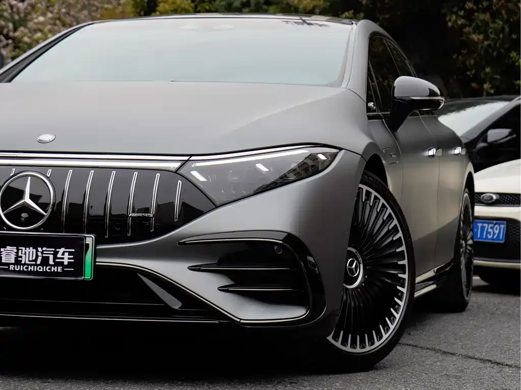 Mercedes-Benz EQS AMG — фото 4