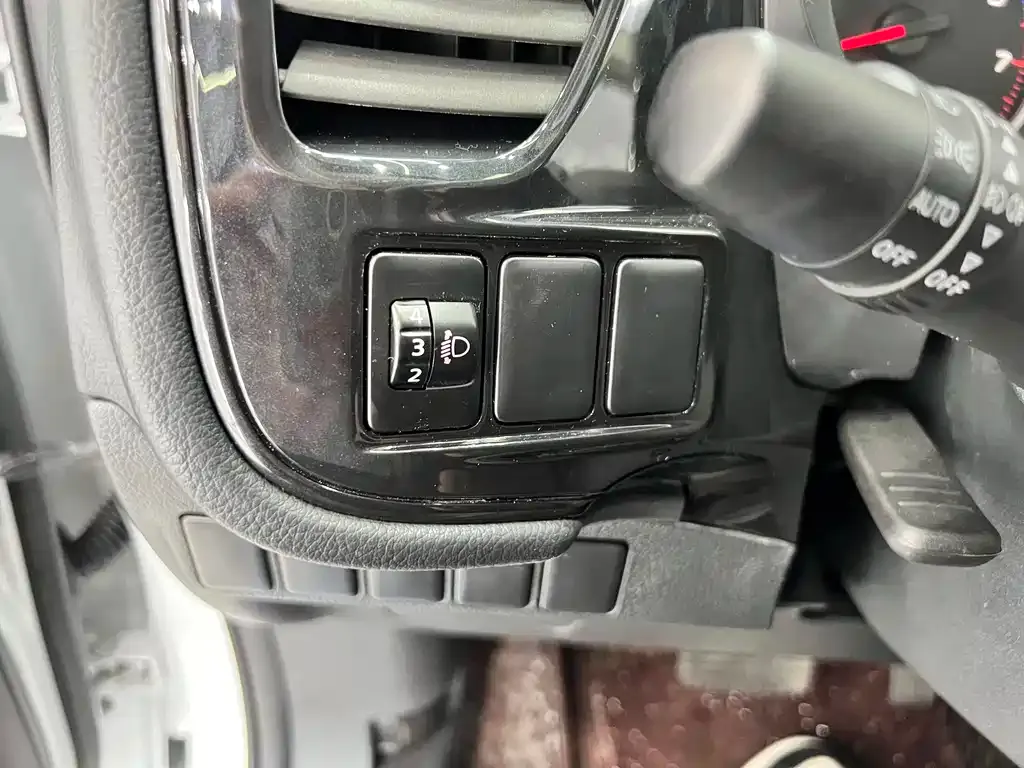 Mitsubishi Outlander — фото 4
