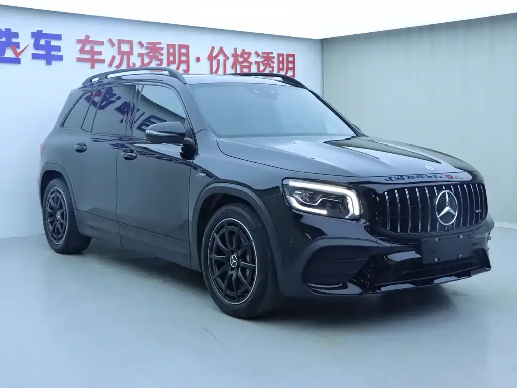 Mercedes-Benz GLB AMG — фото 2