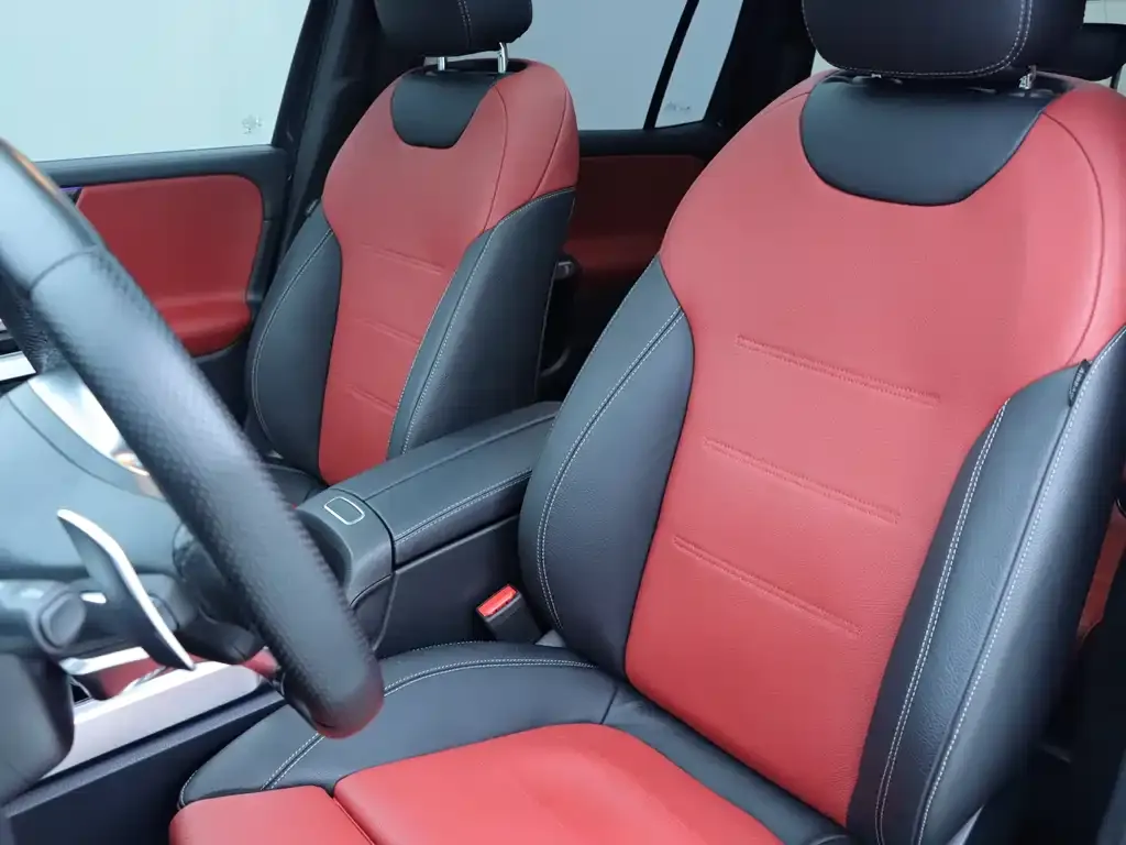 Mercedes-Benz GLB AMG — фото 3