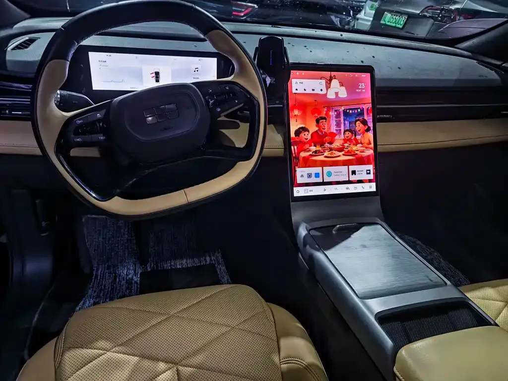 Geely Galaxy L6 — фото 10