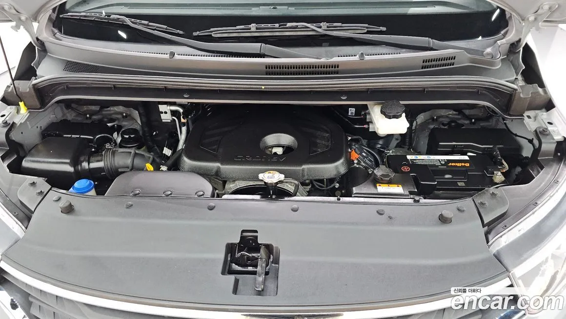 Hyundai Starex — фото 10
