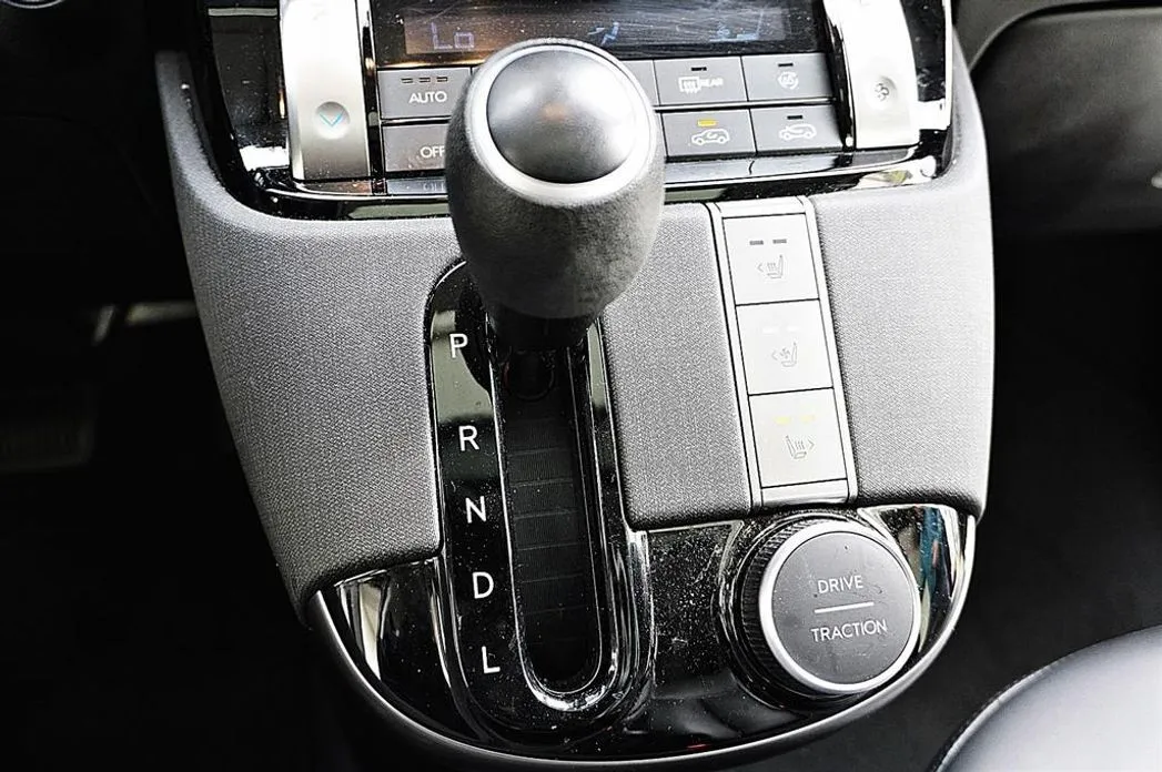 Hyundai Casper — фото 7