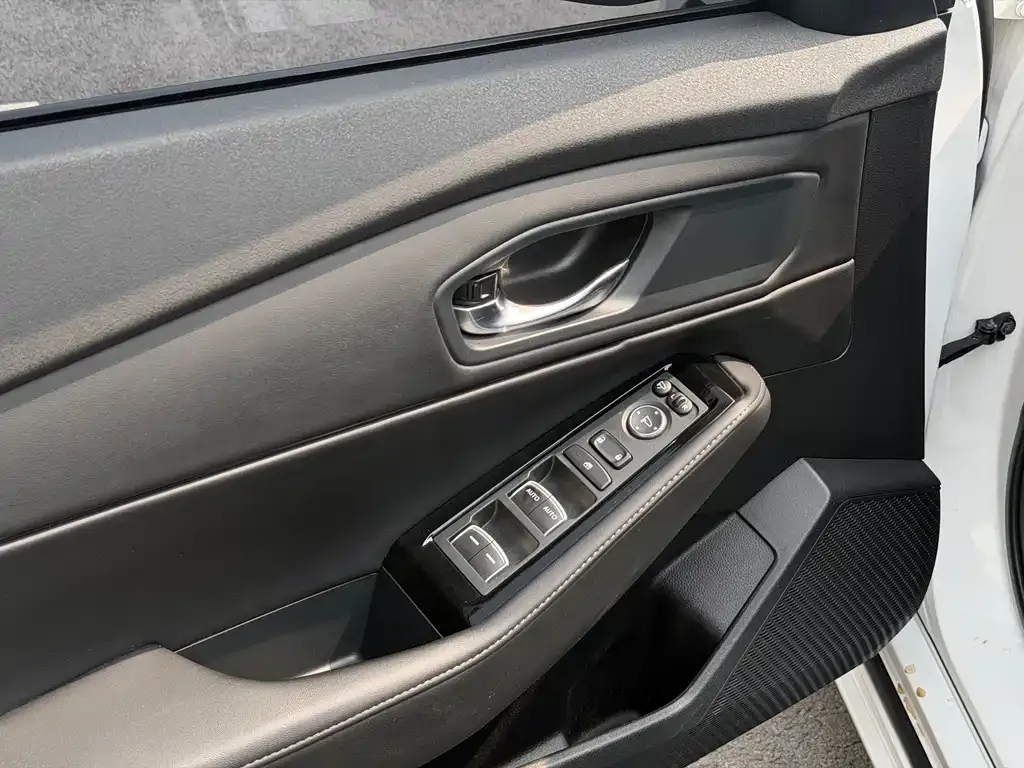 Honda Inspire — фото 10