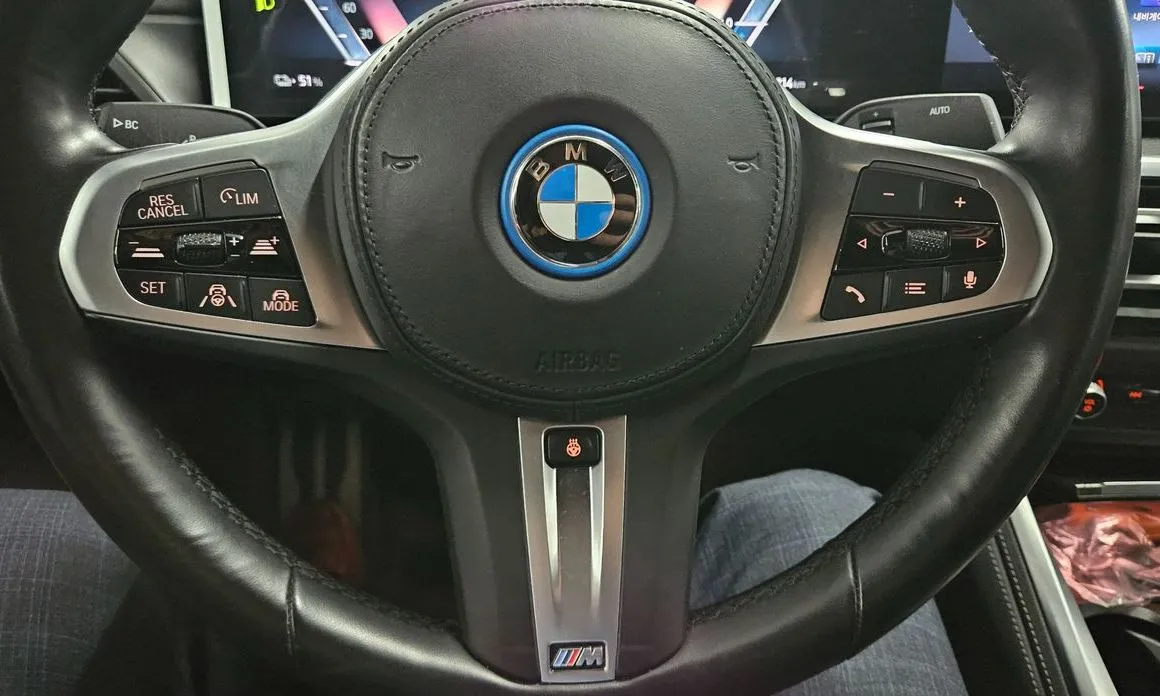 BMW i4 — фото 2