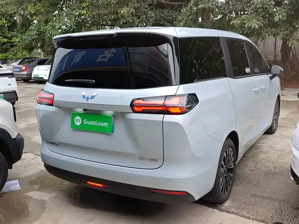 Wuling Starlight 730 New Energy — фото 7