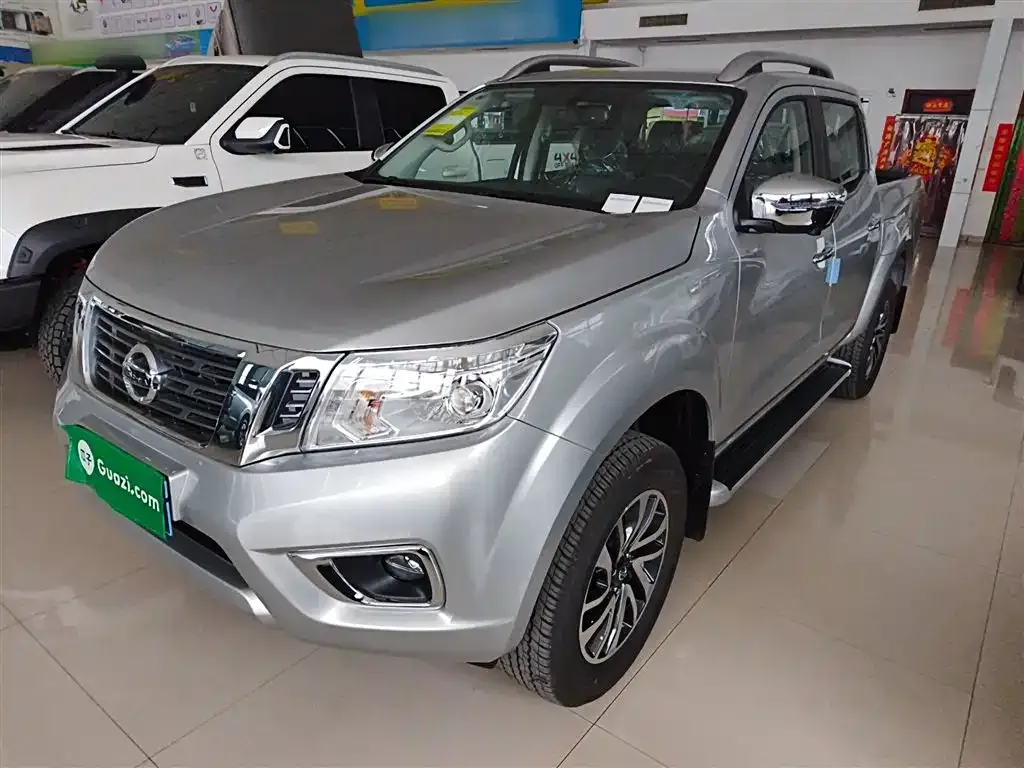 Nissan Navara — фото 1