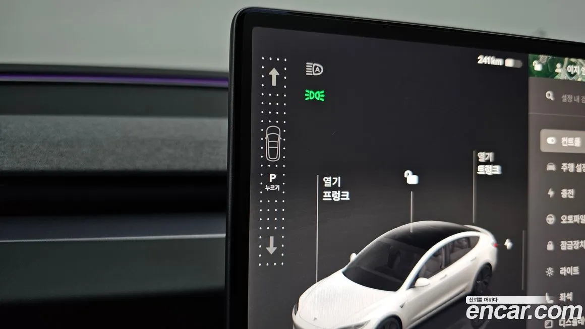 Tesla Model 3 — фото 3