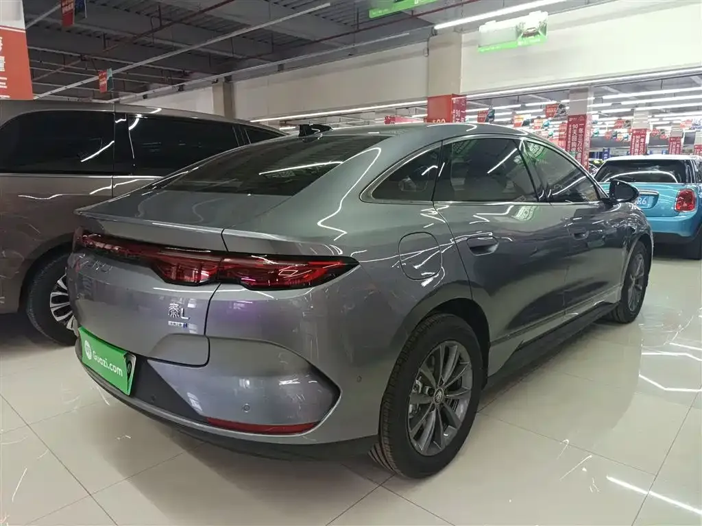 BYD Qin L — фото 5