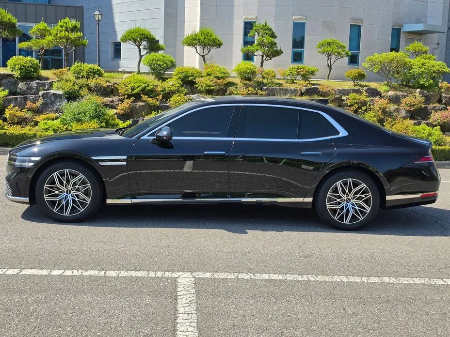 Genesis G90 — фото 10